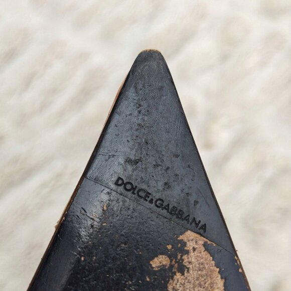 Vintage DOLCE & GABBANA Gold Leather Embossed Croc Trimmed Stiletto Pumps, Sz. 6 - Picture 3 of 16